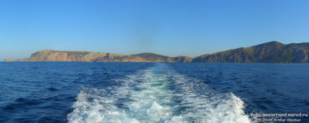 Вид на Балаклаву с моря
