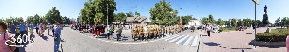 Военно-исторические клубы на площади Нахимова