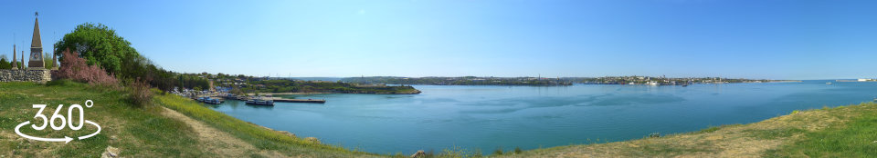 Вид на Севастопольскую бухту с мыса Кордон