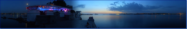 Закат на рейде Севастопольской бухты